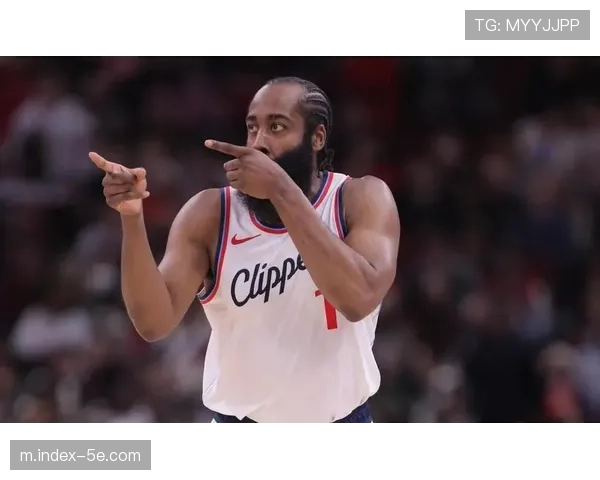 主场作战的伦纳德 用稳定表现赢得尊重票